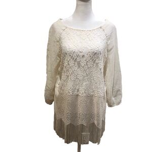 Free People mixed lace gauzey top with fringe hem and 3/4 sleeves ivory. Size S